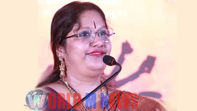 രാധികാനായർക്ക് ഡോക്റ്ററേറ്റ്
