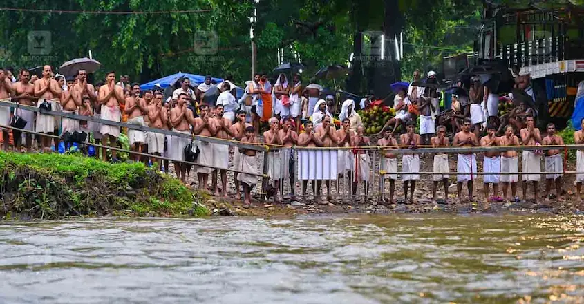 കൊട്ടിയൂർ തീർത്ഥാടകർക്ക് ചിറ്റാരിപ്പറമ്പിൽ  ഭക്ഷണ-വിശ്രമ കേന്ദ്രം 