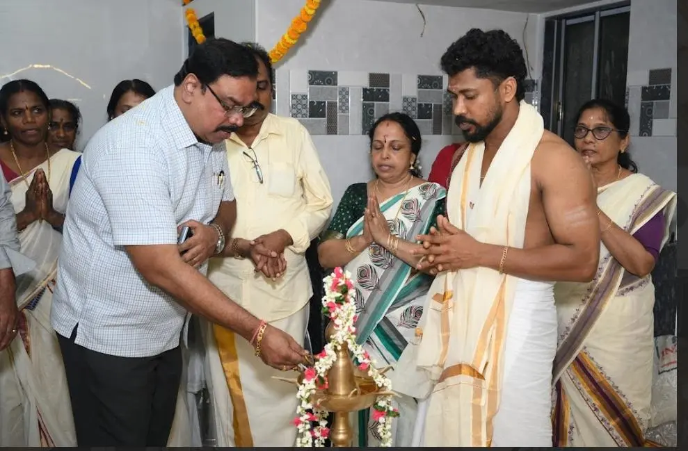 മലാഡ്-മൽവാണി ശാഖാ ഓഫീസ് ഉത്‌ഘാടനവും ഗുരുദേവ ഛായാചിത്ര അനാച്ഛാദനവും 