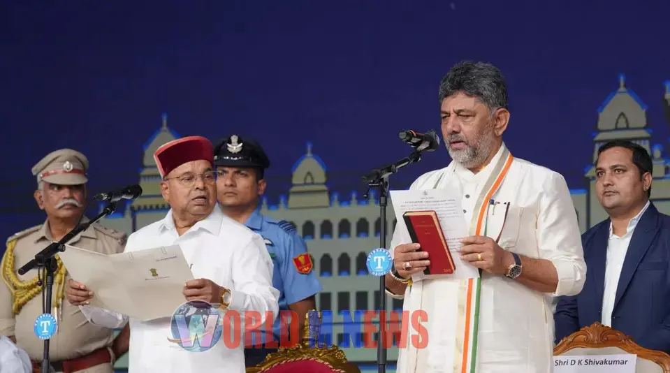 കർണ്ണാടക മുഖ്യമന്ത്രിയായി ഡികെ ശിവകുമാർ അധികാരമേറ്റു : സത്യപ്രതിഞ്ജ ആത്മീയഗുരുവിൻ്റെ നാമത്തിൽ 