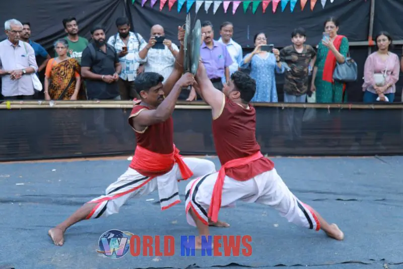 പരിസ്ഥിതി അവബോധമുണർത്തി, നാട്ടുപഴമകൾ നഗരവാസികൾക്ക് സമ്മാനിച്ച് സീവുഡ്സ് സമാജത്തിൻ്റെ ഗ്രാമചന്ത