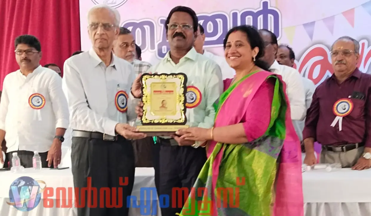 "മനുഷ്യരെ ഹിംസയിൽ നിന്ന് മോചിപ്പിച്ച് മനുഷ്യത്വത്തിലേക്ക് കൊണ്ടുപോകുക എന്നായിരിക്കണം സാഹിത്യത്തിൻ്റെ ലക്ഷ്യം"