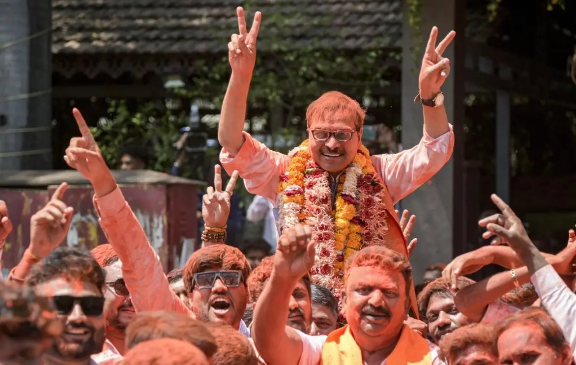 മഹാരാഷ്ട്ര കൗൺസിൽ തിരഞ്ഞെടുപ്പ്; വിമത ബിജെപി നേതാവിന് വിജയം