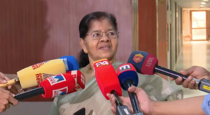 ജെ. മേഴ്സിക്കുട്ടിയമ്മയുടെ മകൻ്റെ നിയമനത്തിൽ അന്വേഷണം ആവശ്യപ്പെട്ട് മുഖ്യമന്ത്രിക്ക് പരാതി 