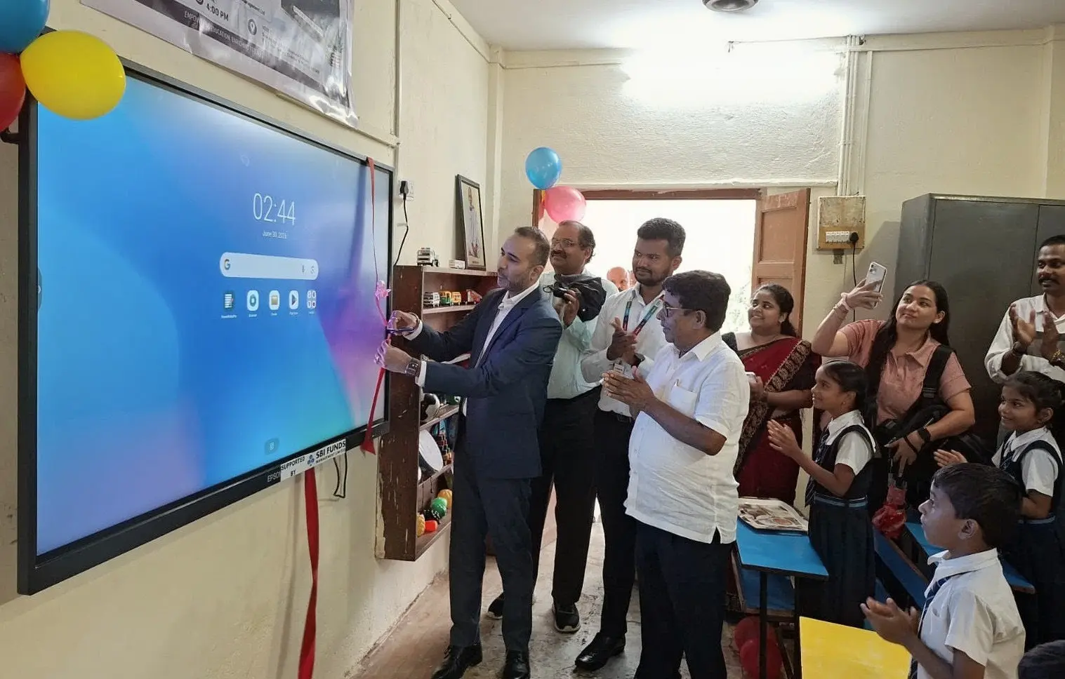 ചെമ്പൂർ ശ്രീനാരായണ ഗുരു മറാഠി വിദ്യാലയം ഡിജിറ്റലൈസ് ചെയ്തു