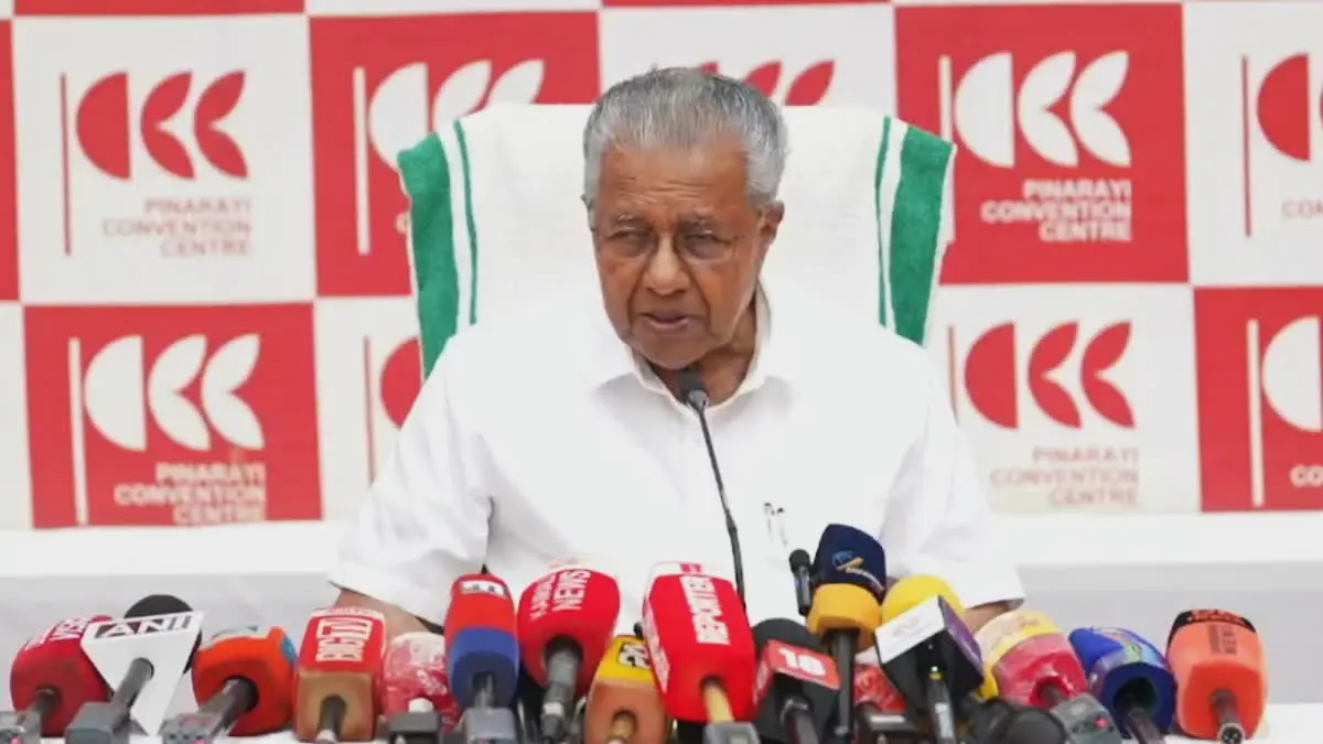വിഴിഞ്ഞം തുറമുഖം : "ഗുരുതരമായ കരാർ ലംഘനം നടന്നിട്ടും നിയമോപദേശം തേടാനോ നിയമ നടപടി സ്വീകരിക്കാനോ സർക്കാർ തയാറാവുന്നില്ല "