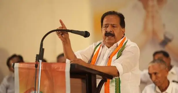ഓപ്പറേഷൻ തൂഫാൻ : "ലഹരി വിപത്തിനെ നേരിടാൻ അമ്മമാരുടെ പിന്തുണ അനിവാര്യം " : രമേശ് ചെന്നിത്തല