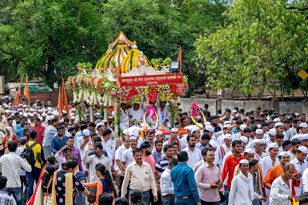 പണ്ഡർപ്പൂർ തീർത്ഥാടകർക്ക് ഹഡപ്സർ അയ്യപ്പൻ - ദേവി ക്ഷേത്രത്തിൽ സ്വീകരണം