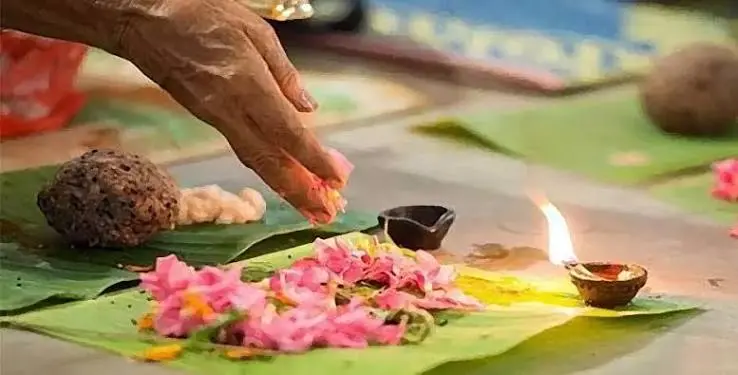മലാഡിൽ കർക്കടക വാവു ബലി