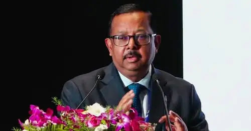 "ഗംഗാനദിയിൽ വച്ച് ചിക്കൻ ബിരിയാണി കഴിക്കുന്നത് നിയമ വിരുദ്ധമല്ല" : സുപ്രീം കോടതി ജസ്റ്റിസ് ഉജ്ജൽ ഭുയാൻ