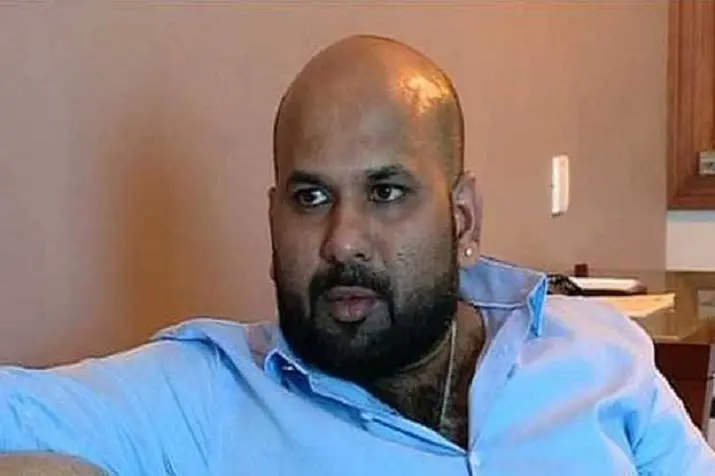 ബിനോയ് കോടിയേരിക്കെതിരെ മാനഭംഗക്കേസ്; വര്ഷങ്ങളോളം പീഡിപ്പിച്ചെന്ന് യുവതി