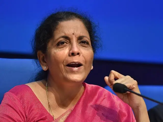 റിയല് എസ്റ്റേറ്റ് മേഖലയെ കര കയറ്റും: ധനമന്ത്രി