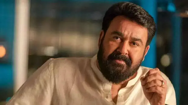 സിനിമ നിര്മാണത്തിന് കള്ളപ്പണം ഉപയോഗിച്ചിട്ടുണ്ടോ?; ആദായ നികുതി വകുപ്പ് ഉദ്യോഗസ്ഥര് നടന് മോഹന്ലാലിന്റെ മൊഴിയെടുത്തു.