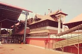 ആരാധനാലയങ്ങള് തിങ്കളാഴ്ച മുതല് തുറന്നേക്കും; വിശ്വാസികള്ക്ക് നിയന്ത്രണം വരാം