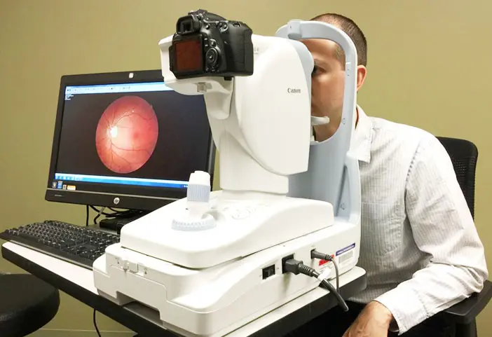 Fundus photography