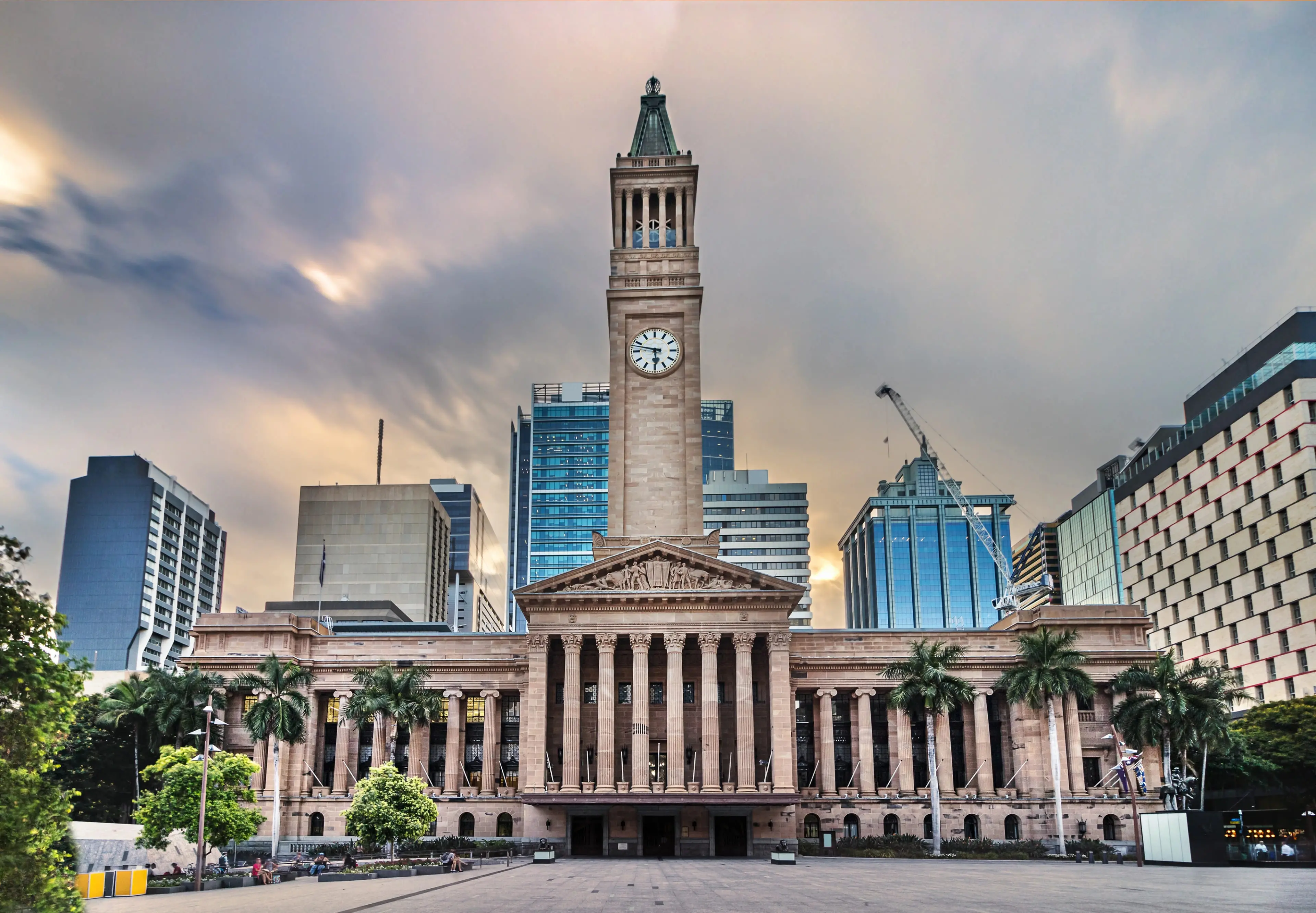Brisbane Uncovered: Scenic City Sights & Signature Experiences