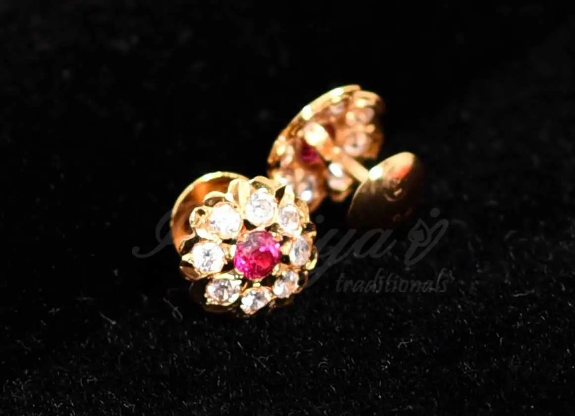 Traditional Ad Stone Stud