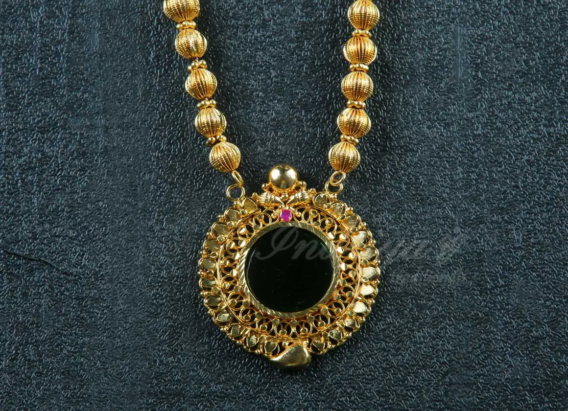 Green Traditional Locket L15