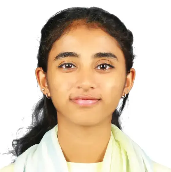 Fidha Zakeena M