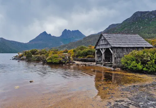 Hike Around Cradle Mountain & Dove Lake  