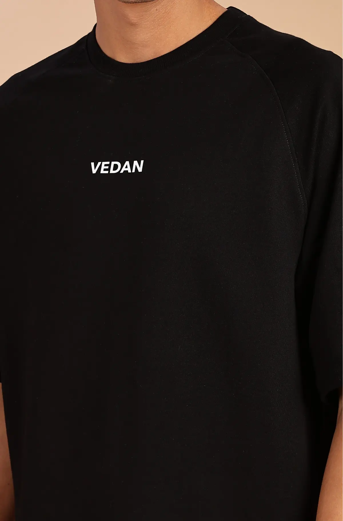 Vedan T-shirt