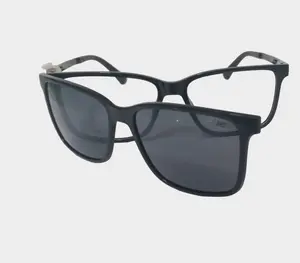 French Shell Square Clip On