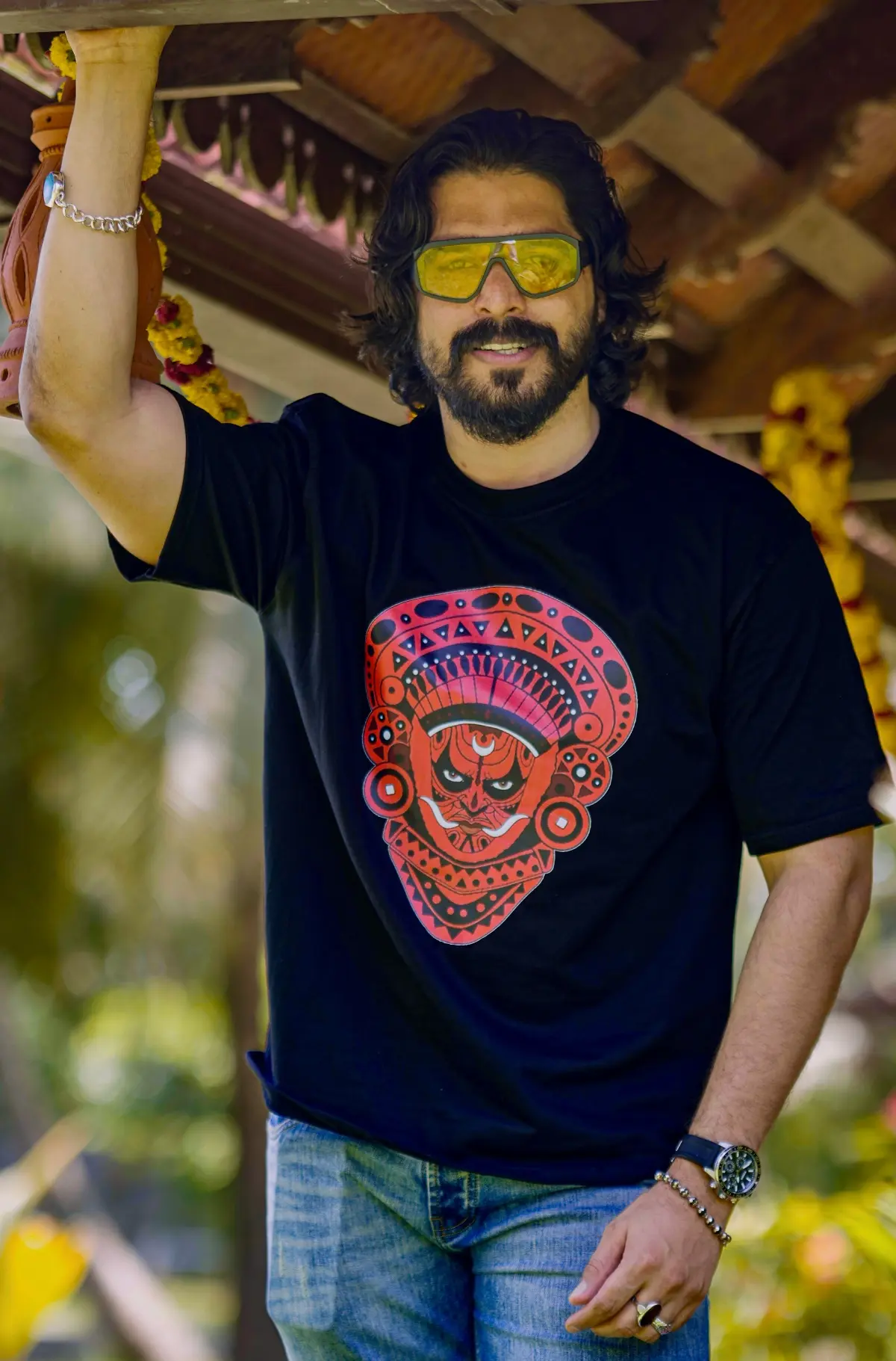 Men Graphic Printed T-Shirt 