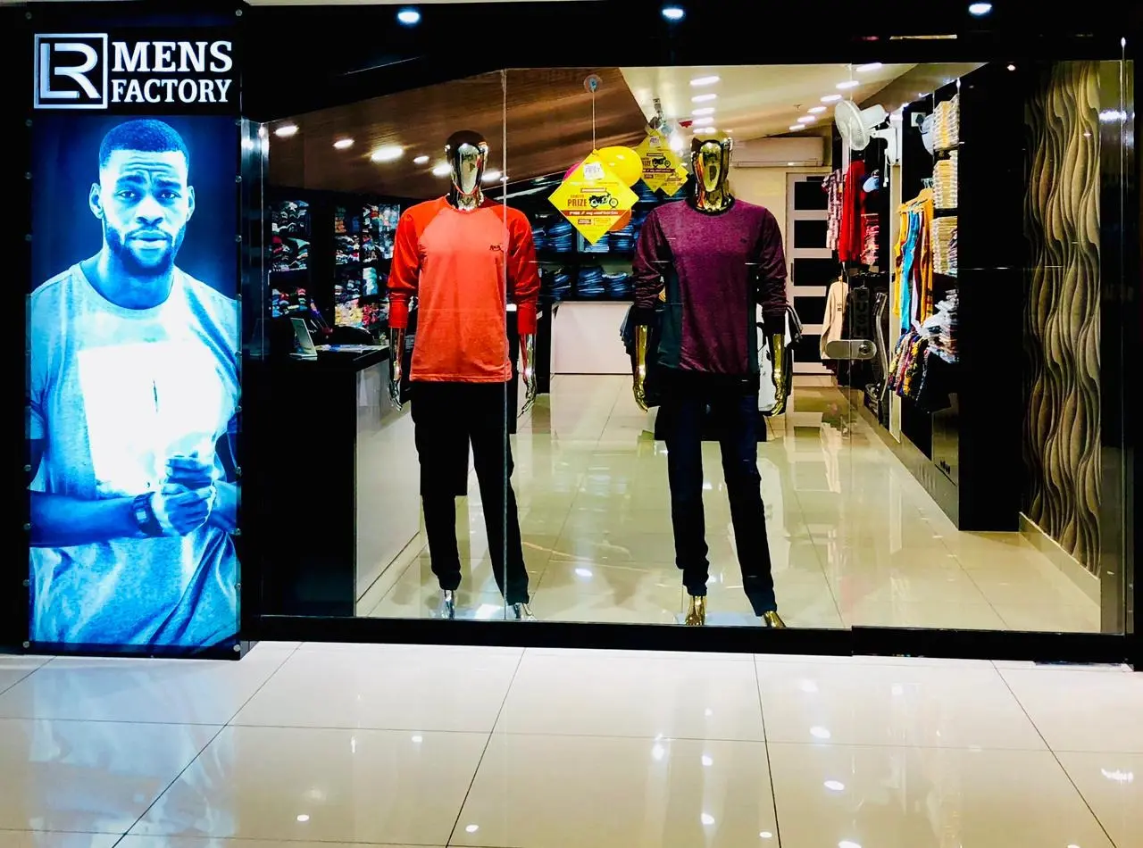 LR Men’s Store