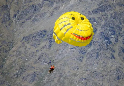 Parasailing Over Lake Wakatipu 