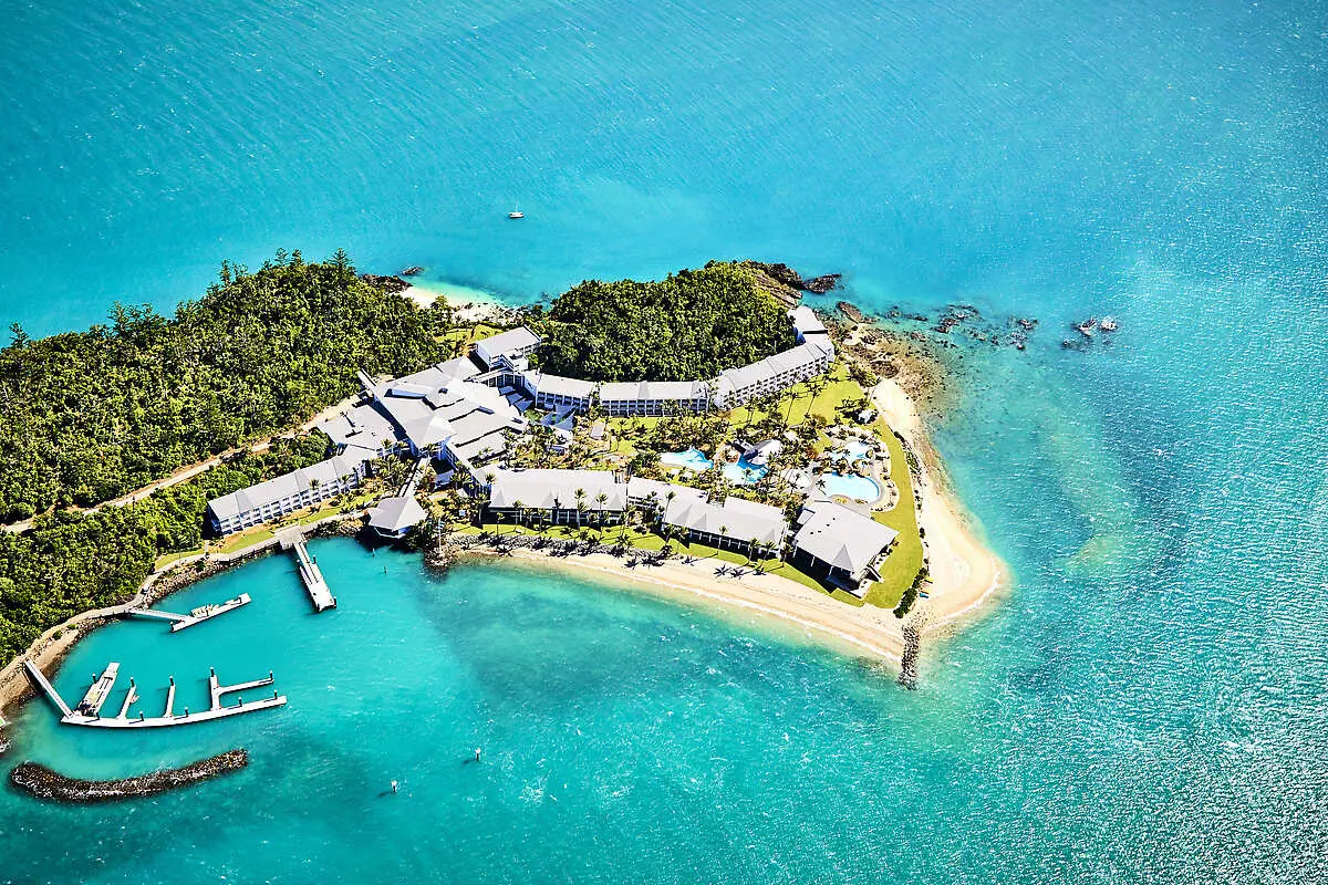 Whitsundays Awaits: Your Dream Escape Begins Here
